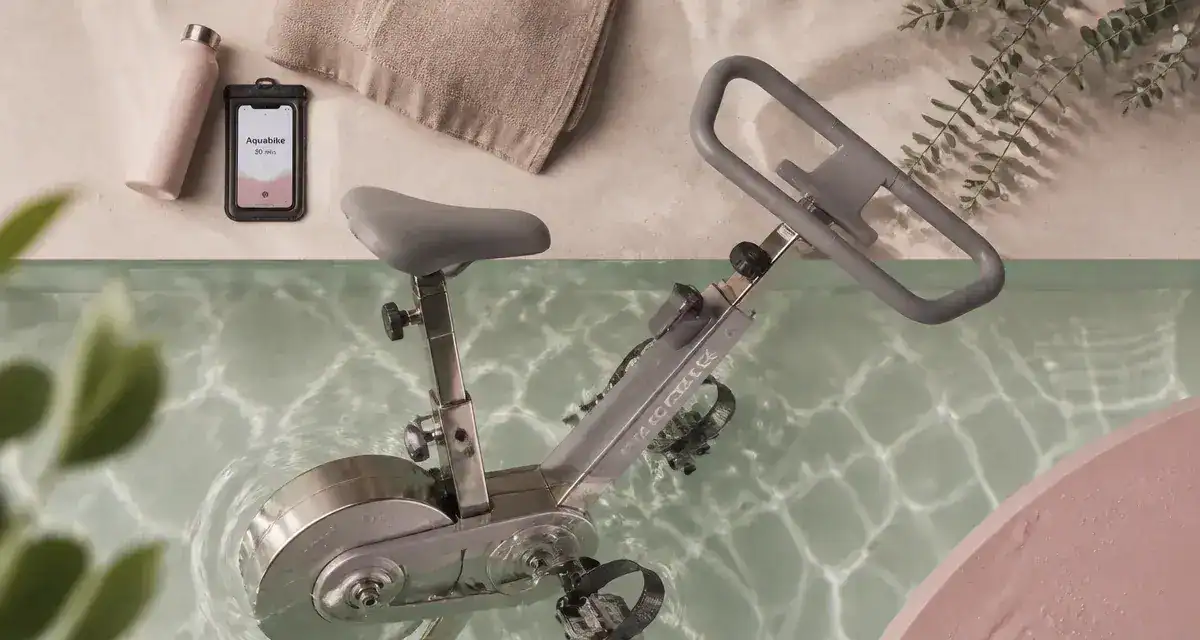 Séance aquabike : 3 positions techniques pour optimiser 45 minutes